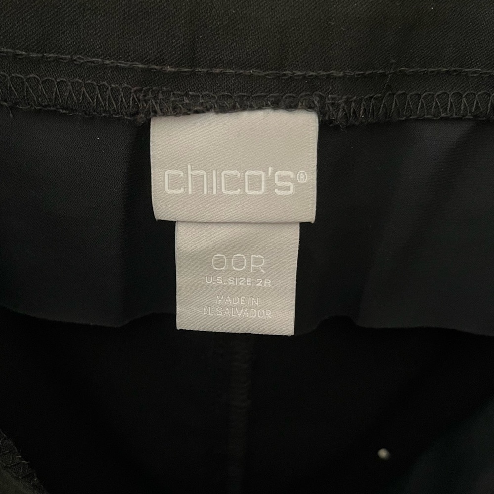 Chico’s black stretch ankle length pant - Picture 7 of 7